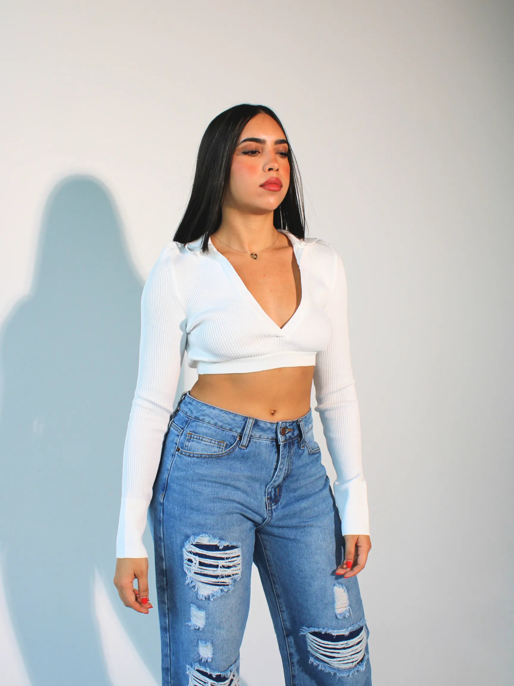 Babe V-Neck Crop Top