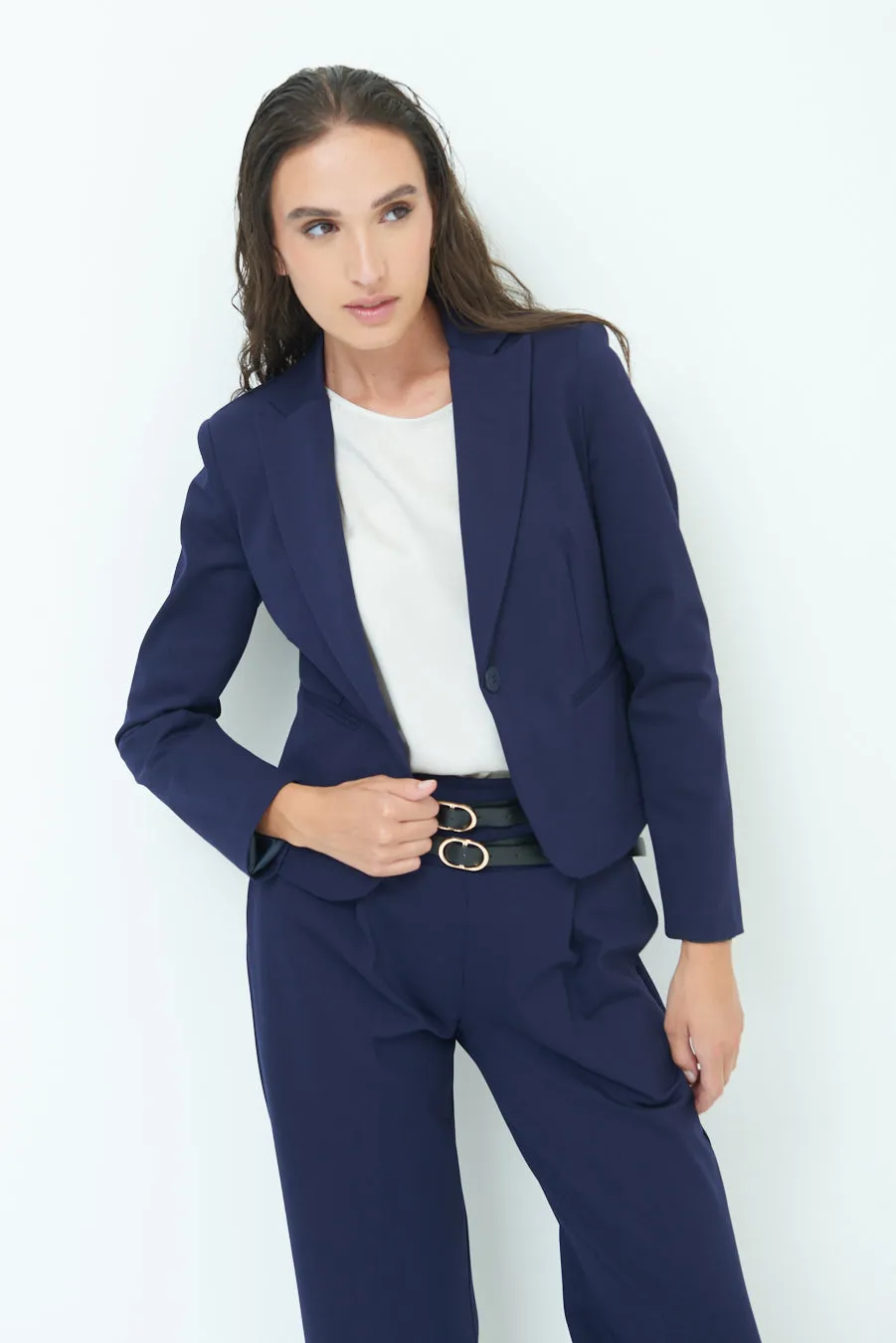 Chic cropped jacket with button closure wholesale